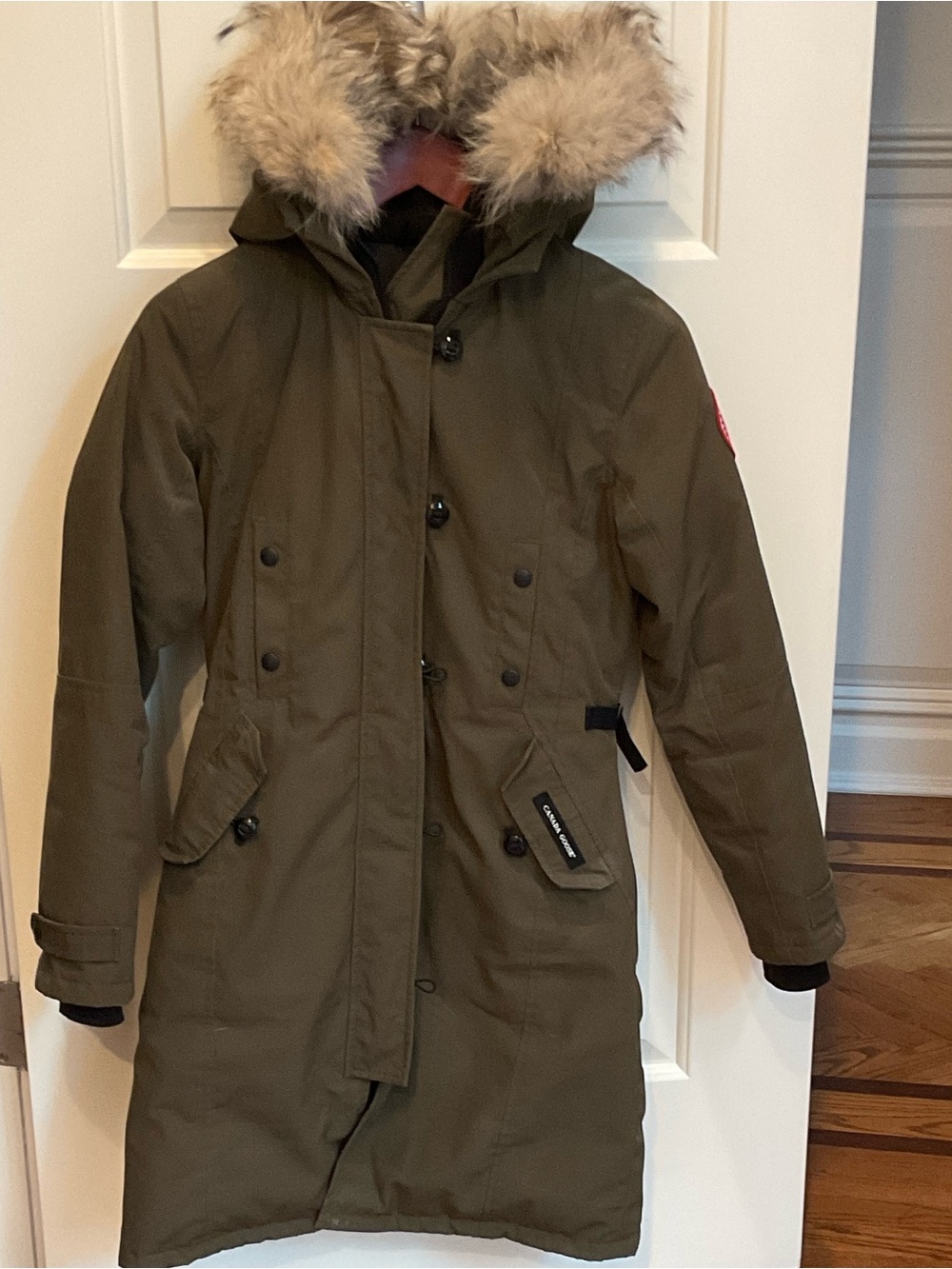 Canada Goose Olive Green Women's Parka with Hood - Great condition!